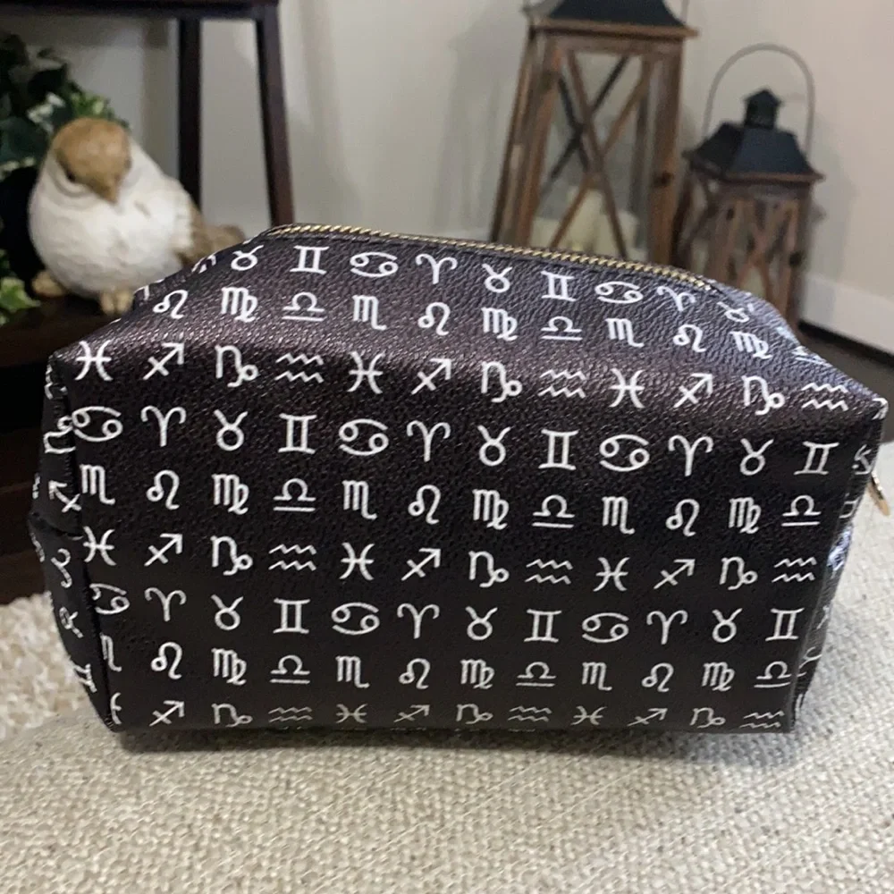 NWT Imoshion Astrology Zodiac Cosmetic Bag Gold Zip Pouch 10x7